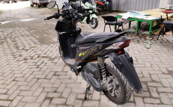 HONDA  BEAT STREET