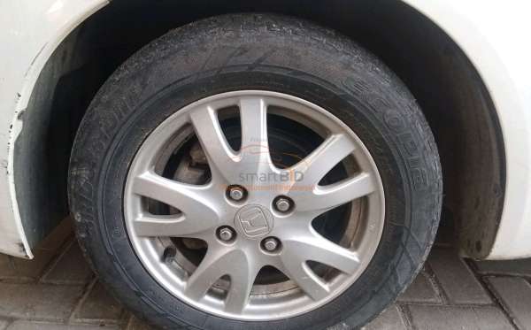 HONDA  BRIO  DD2 1.3 E