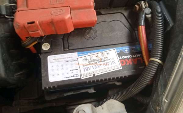 HONDA  BRIO  DD2 1.3 E