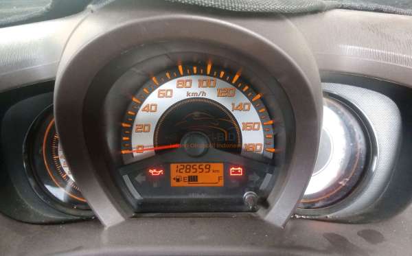 HONDA  BRIO  DD2 1.3 E