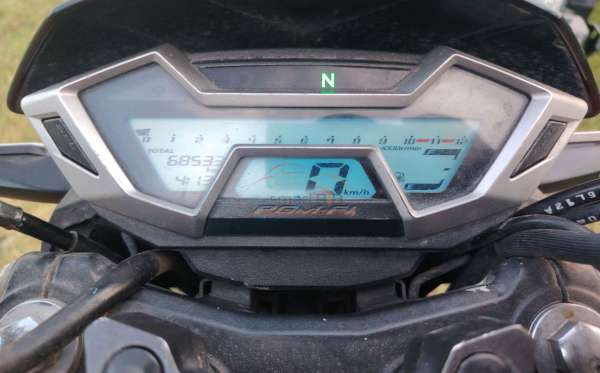 HONDA  CB 150 R