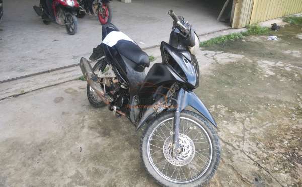 HONDA  REVO