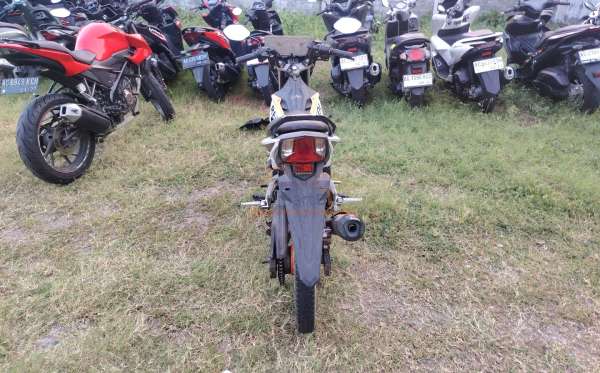 HONDA SONIC 150 R