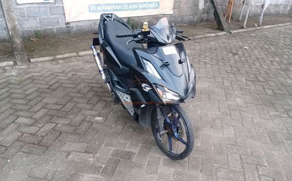 HONDA  VARIO 160