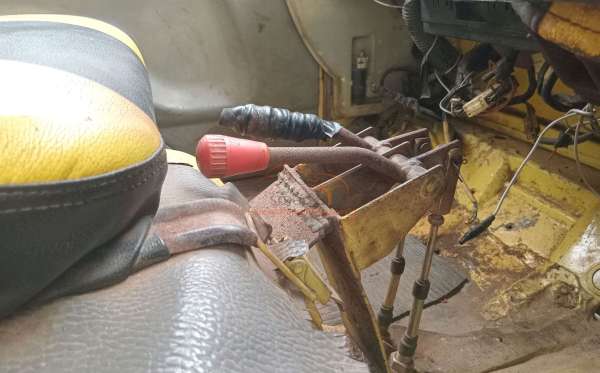 MITSUBISHI COLT DIESEL FE74HDV (4X2) M/T