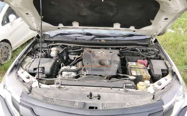 MITSUBISHI PAJERO SPORT DAKAR 2.4 (4x2) AT