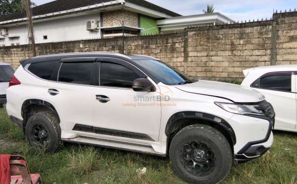MITSUBISHI PAJERO SPORT DAKAR 2.4 (4x2) AT
