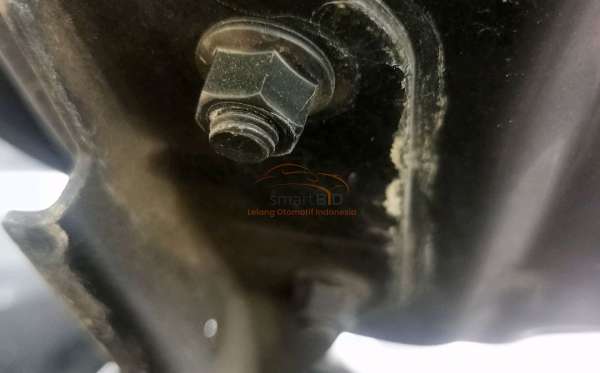 MITSUBISHI PAJERO SPORT DAKAR 2.4 (4x2) AT
