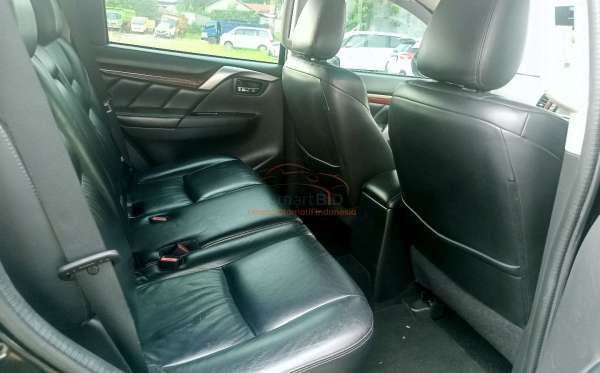 MITSUBISHI PAJERO SPORT DAKAR 2.4 (4x2) AT