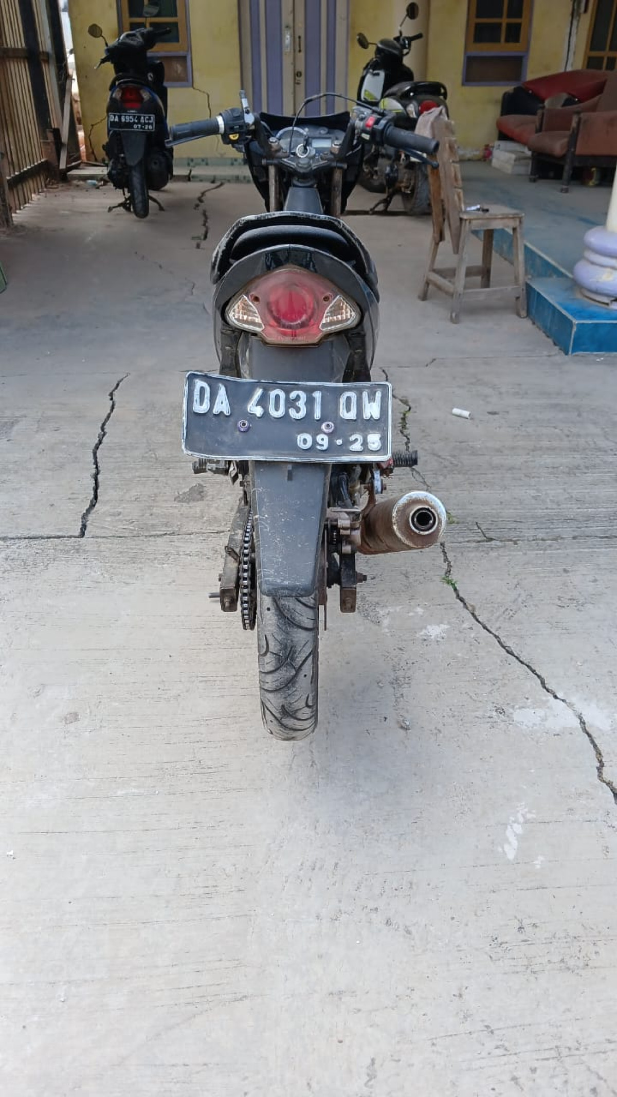 SUZUKI SATRIA