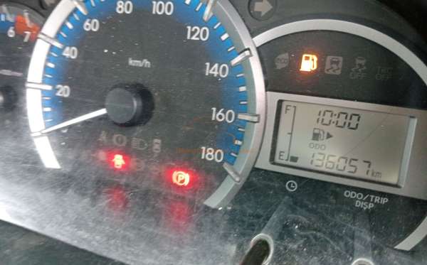 TOYOTA AVANZA 1.5 G