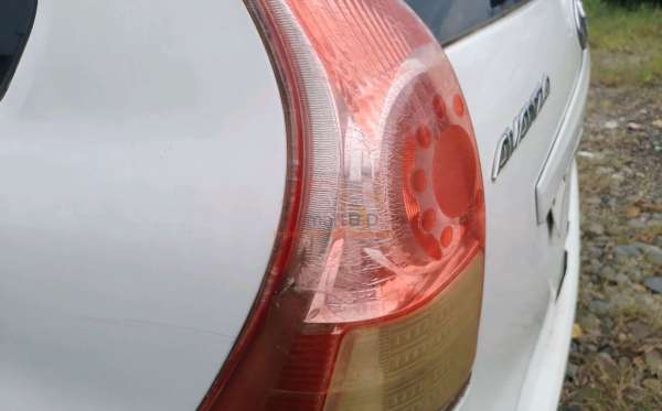 TOYOTA AVANZA