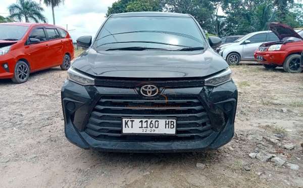 TOYOTA AVANZA 1.3 E