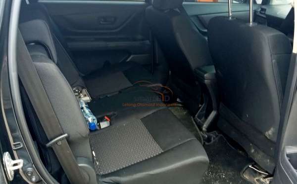 TOYOTA AVANZA 1.3 E