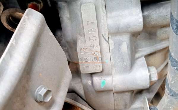 TOYOTA AVANZA 1.3 E