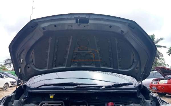 TOYOTA AVANZA 1.3 E