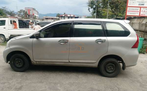 TOYOTA AVANZA 1.3 G