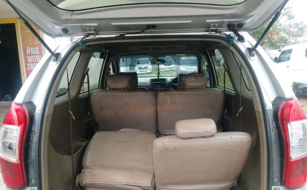 TOYOTA AVANZA 1.3 G