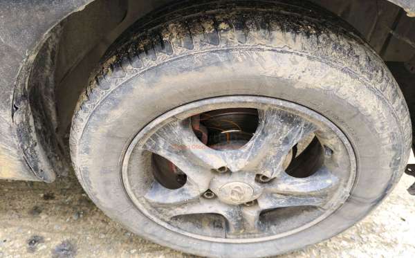 TOYOTA  AVANZA  1.3 G