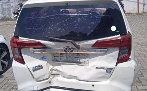 TOYOTA  CALYA  1.2 G M/T
