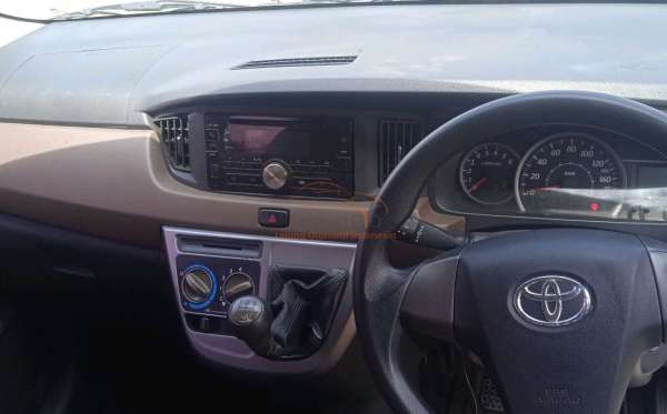 TOYOTA  CALYA  1.2 G M/T