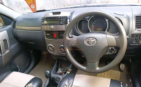 TOYOTA RUSH S