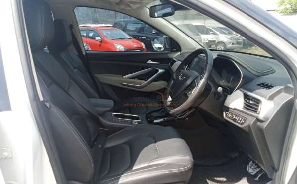 WULING Almaz 1.5LT LUX + SC CVT (4X2) A/T