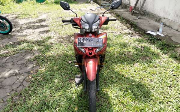 YAMAHA JUPITER Z1 CW