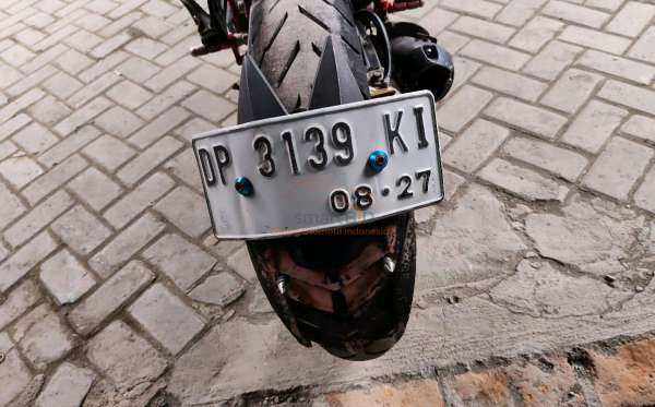 YAMAHA  VIXION