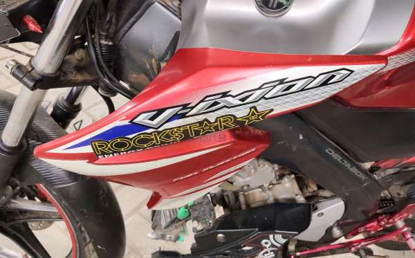 YAMAHA  VIXION
