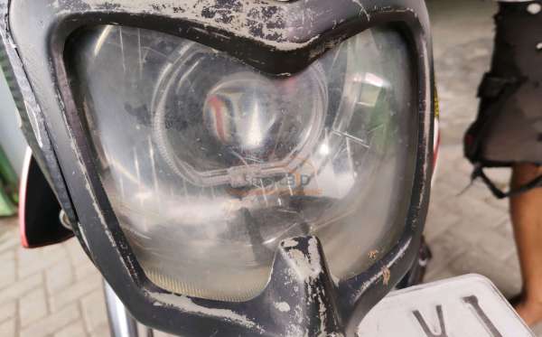 YAMAHA  VIXION
