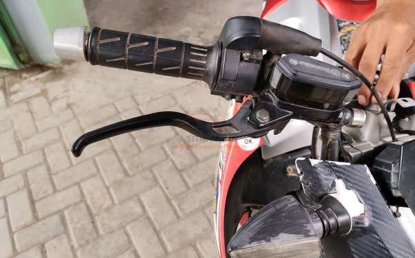 YAMAHA  VIXION