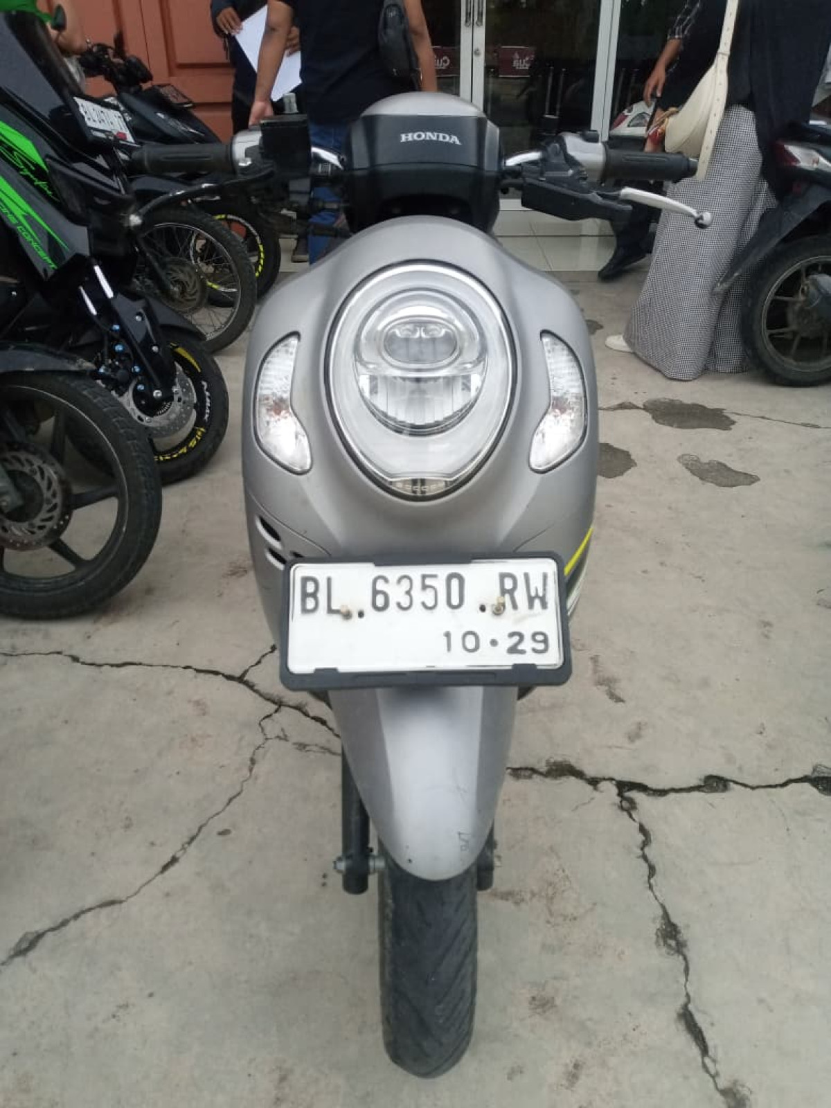HONDA SCOOPY SPORTY