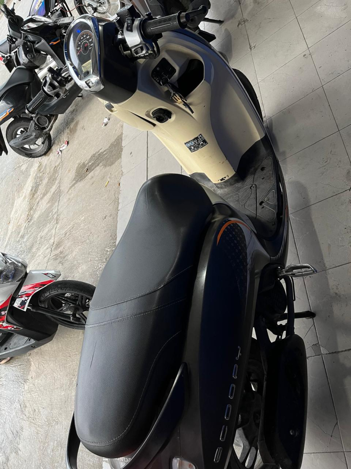 HONDA SCOOPY SPORTY
