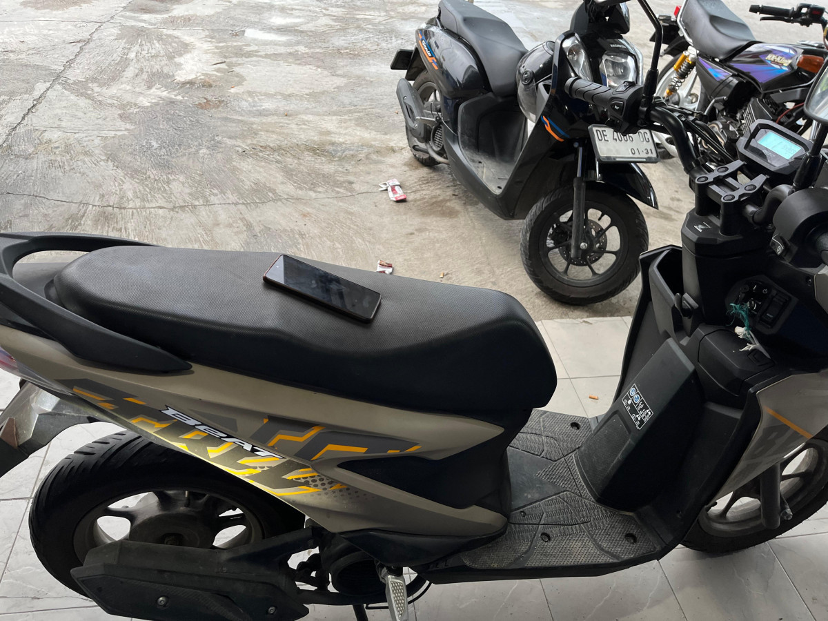 HONDA SCOOPY SPORTY