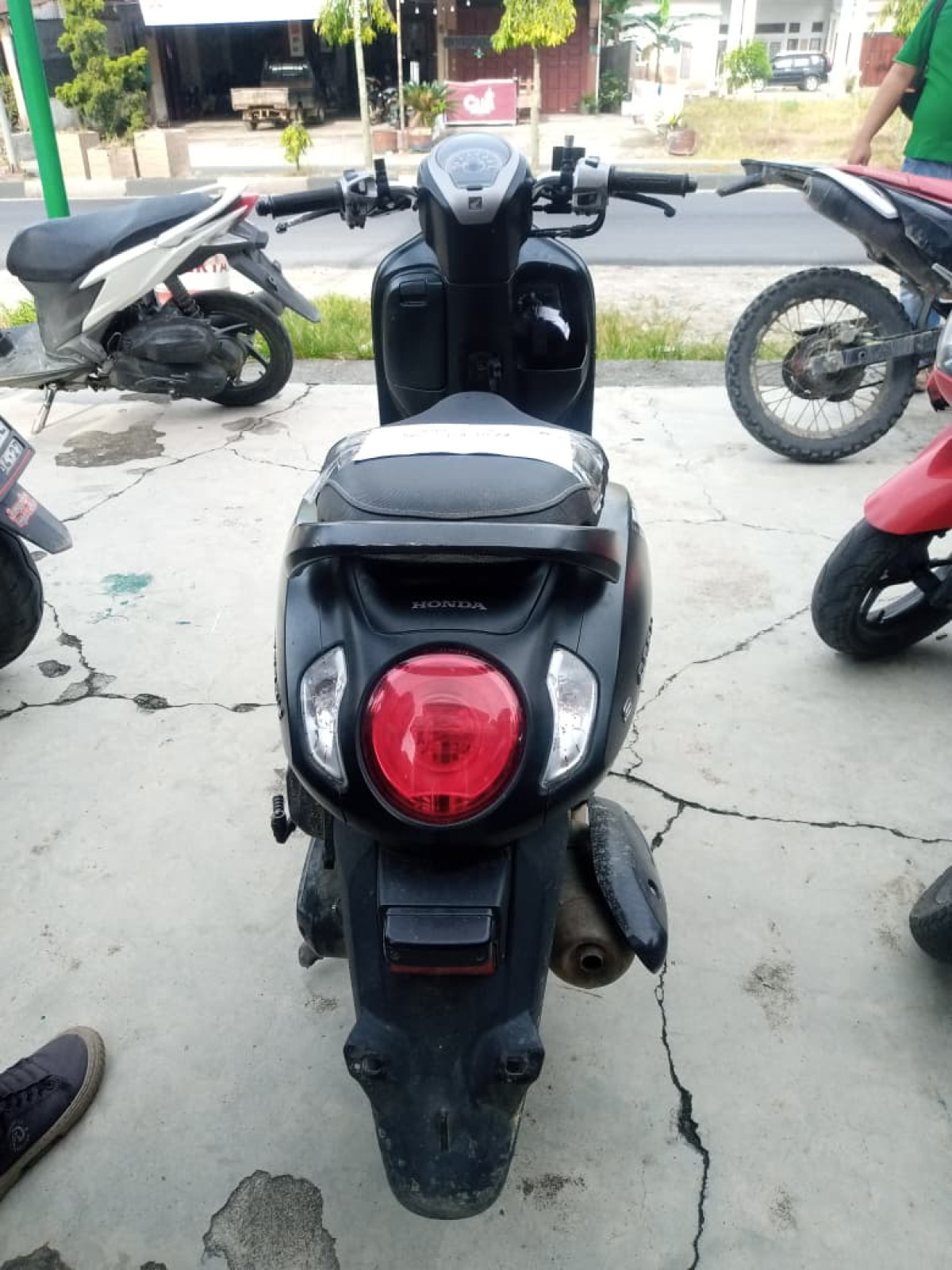 HONDA SCOOPY SPORTY