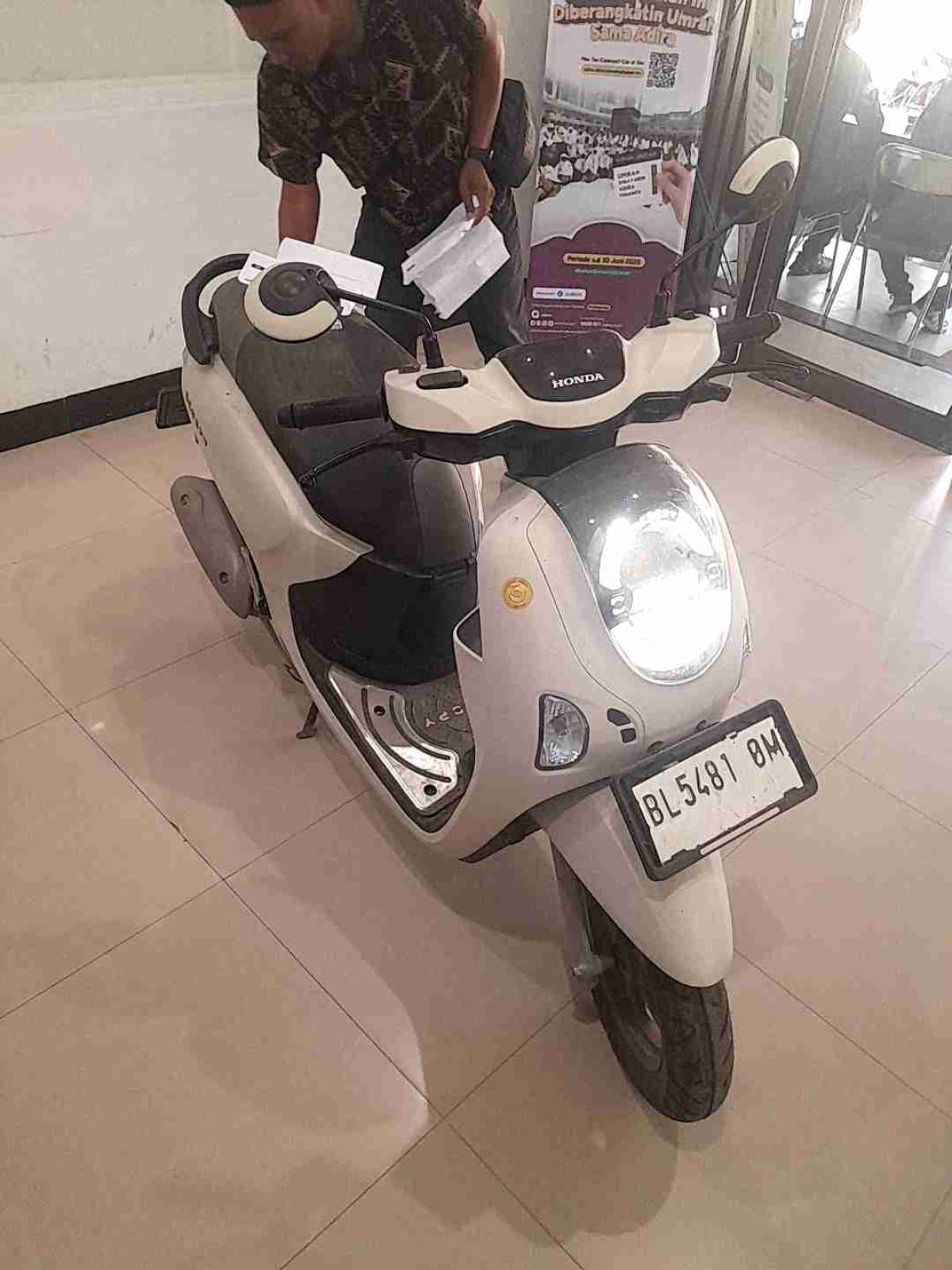 HONDA SCOOPY PRESTIGE