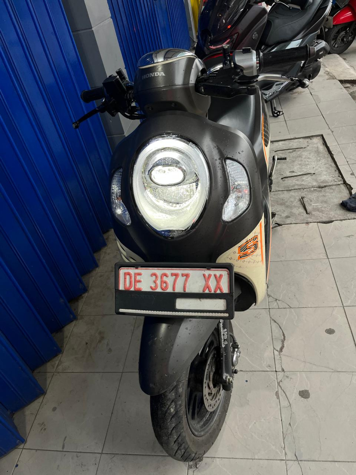 HONDA SCOOPY SPORTY