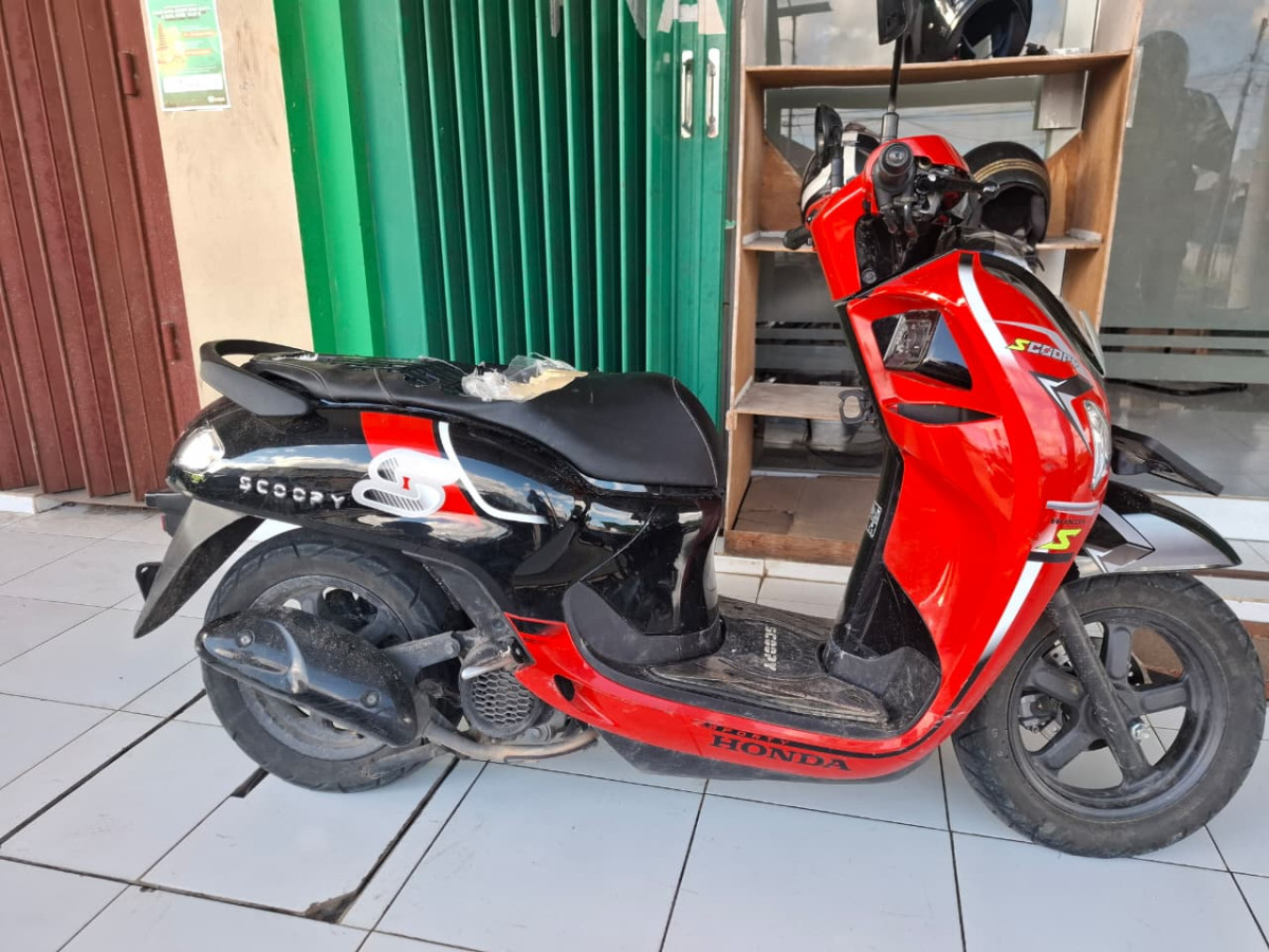 HONDA SCOOPY