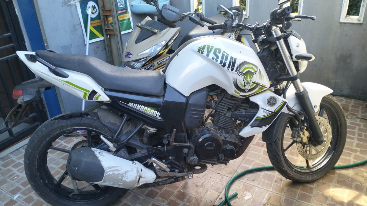YAMAHA BYSON FI