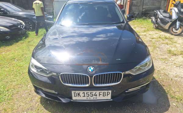 BMW 328i CKD