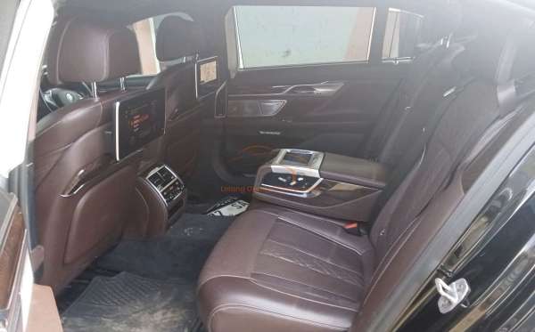 BMW 740 LI