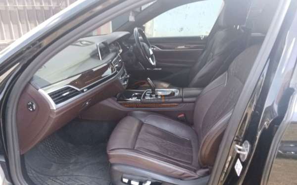 BMW 740 LI