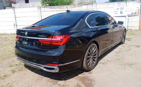BMW 740 LI