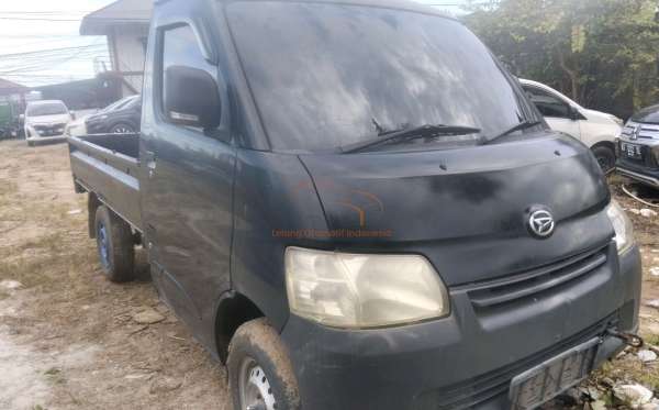DAIHATSU GRAN MAX