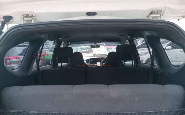 DAIHATSU SIGRA