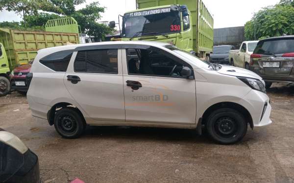 DAIHATSU SIGRA