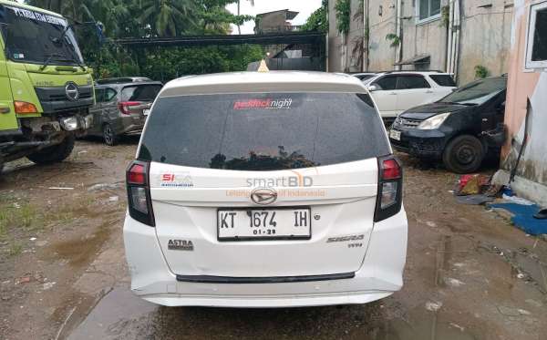 DAIHATSU SIGRA