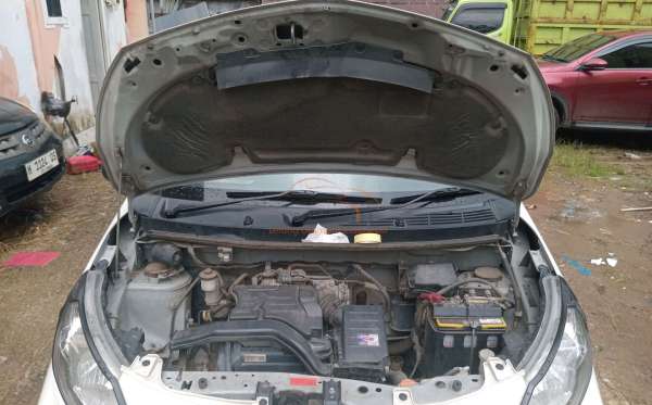 DAIHATSU SIGRA