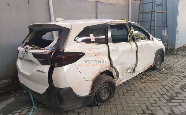DAIHATSU TERIOS